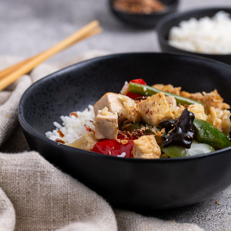 Christina's Chinese Seasonal Vegetable & Tofu Stir Fry With Rice (V)