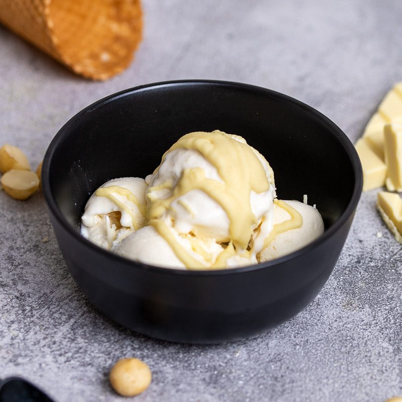 Macadamia White Chocolate Drizzle Gelato, Davide