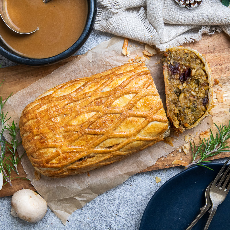 Nat&#39;s Roasted Vegetable Wellington With Porcini Gravy (V)
