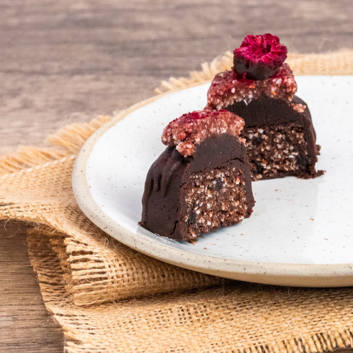 Amee&#39;s Gourmet Raw Treats - Cherry Ripe FoodSt