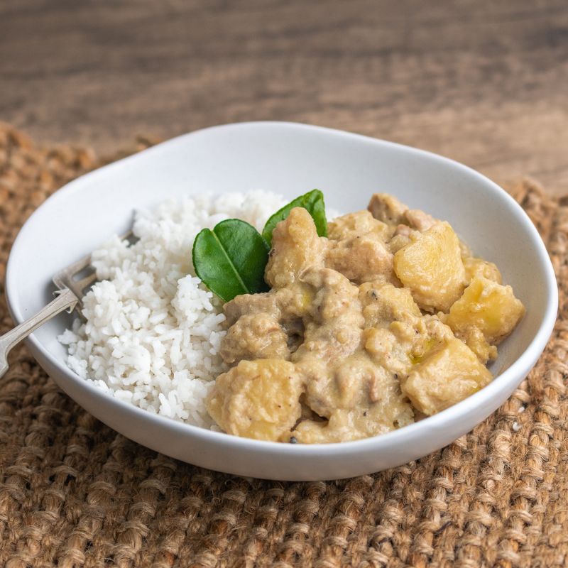 Cynthia&#39;s Indonesian Chicken Curry &amp; Rice (Opor Ayam) - FoodSt
