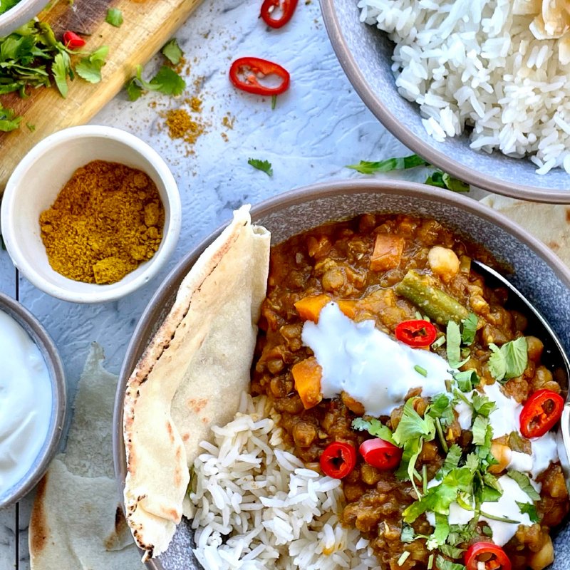 Nat&#39;s Lentil and Chickpea Curry (V) - FoodSt