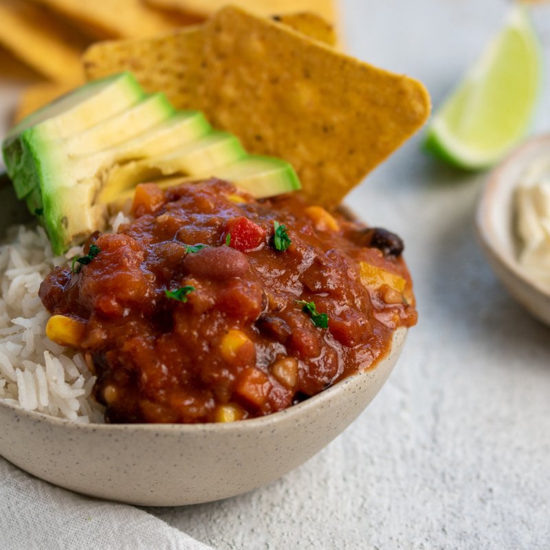 Nat&#39;s Vegetarian Chilli (V) - FoodSt