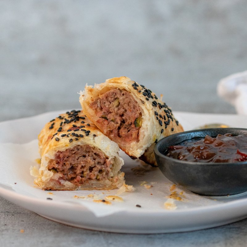 Rebecca's Beef, Cheese & Bacon Rolls - FoodSt
