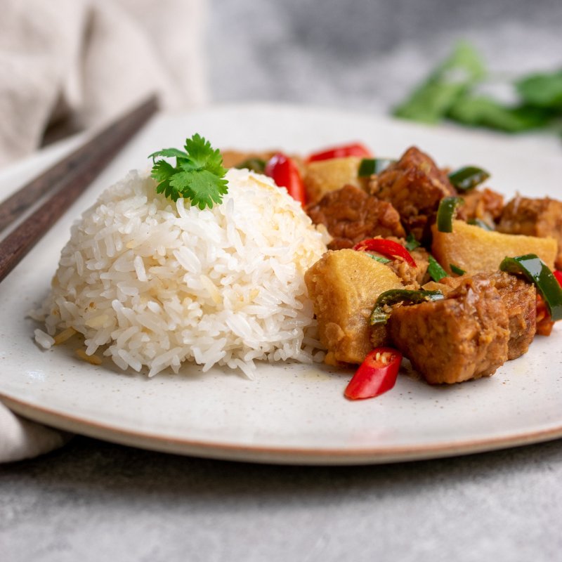 Verawaty&#39;s Sweet &amp; Spicy Indonesian Tempeh with Rice (V) - FoodSt