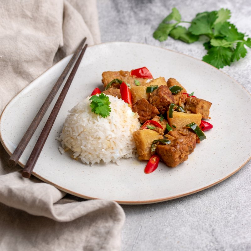 Verawaty&#39;s Sweet &amp; Spicy Indonesian Tempeh with Rice (V) - FoodSt